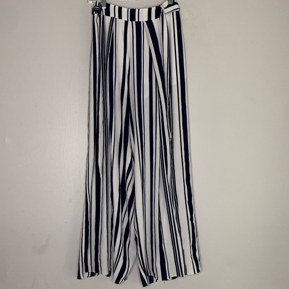 Love Navy & White Nautical Stripped Palazzo pants women’s medium - Picture 2 of 6